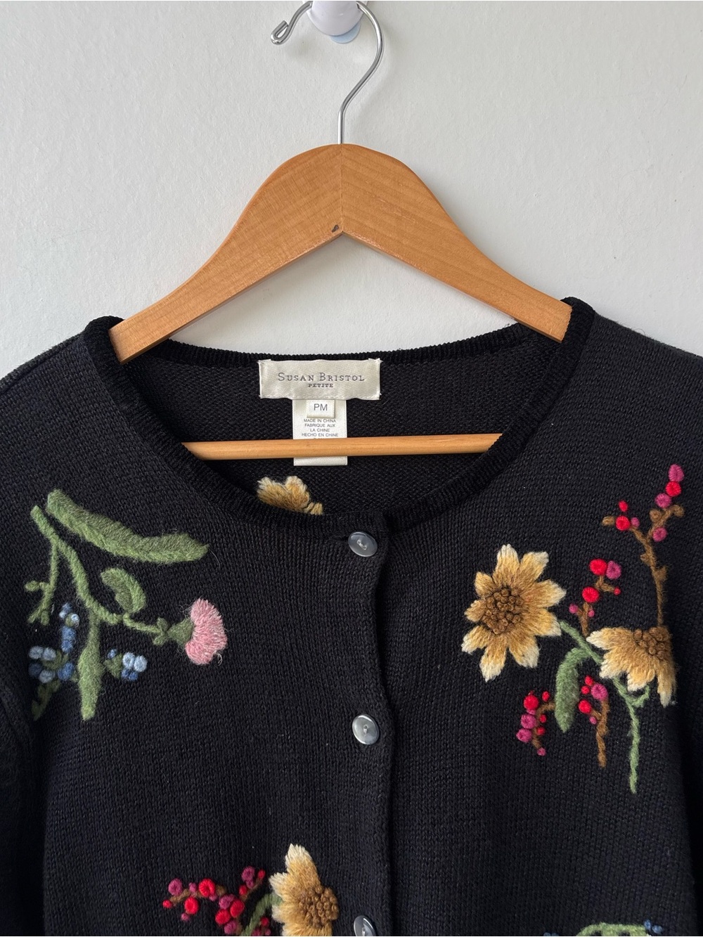 Susan Bristol Petite Hand Embroidered Floral Cardigan Sweater Black Cottagecore - Picture 6 of 6